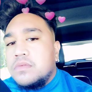 Meet your Posher, Ikaika